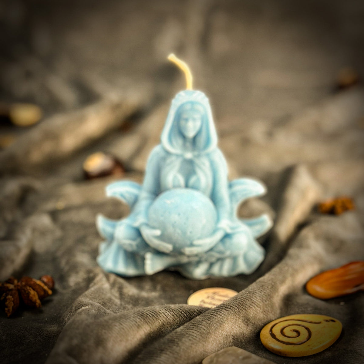 Beeswax Moon Goddess Spell Candle - Lunar Magic & Divine Feminine Energy